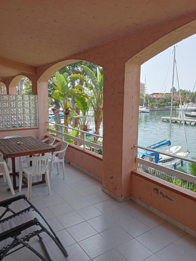 Trilocale "Alicudi" In Portorosa Villa Furnari Eksteriør billede